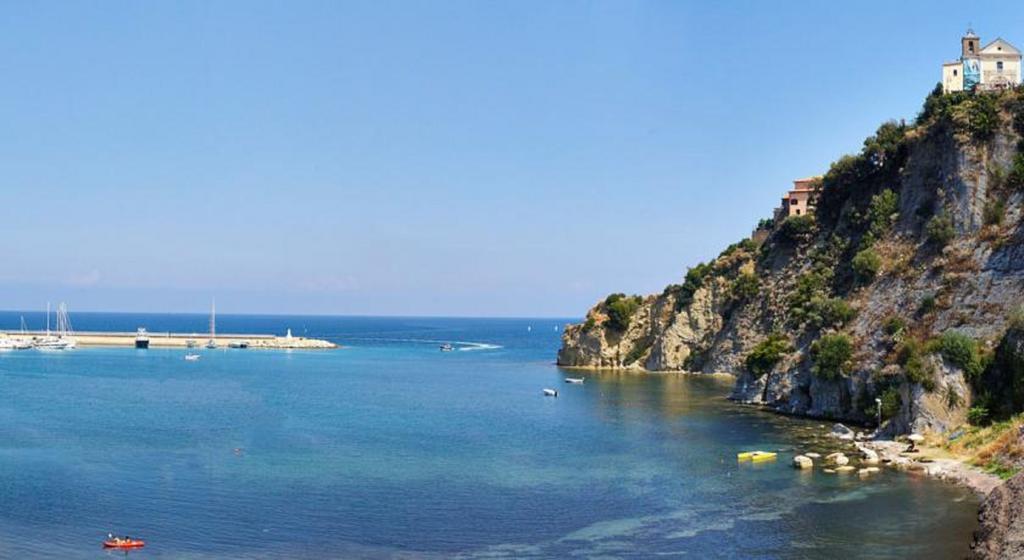 Palazzo Dogana Rooms Agropoli Ngoại thất bức ảnh