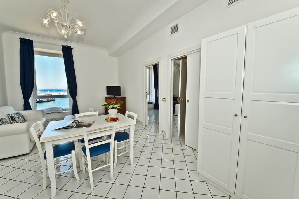 Palazzo Dogana Rooms Agropoli Ngoại thất bức ảnh